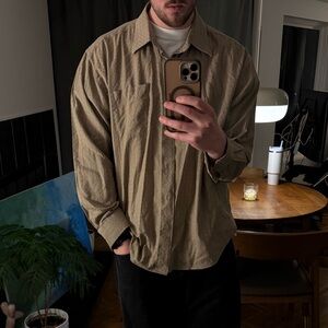 Van heusen button up shirt size XL